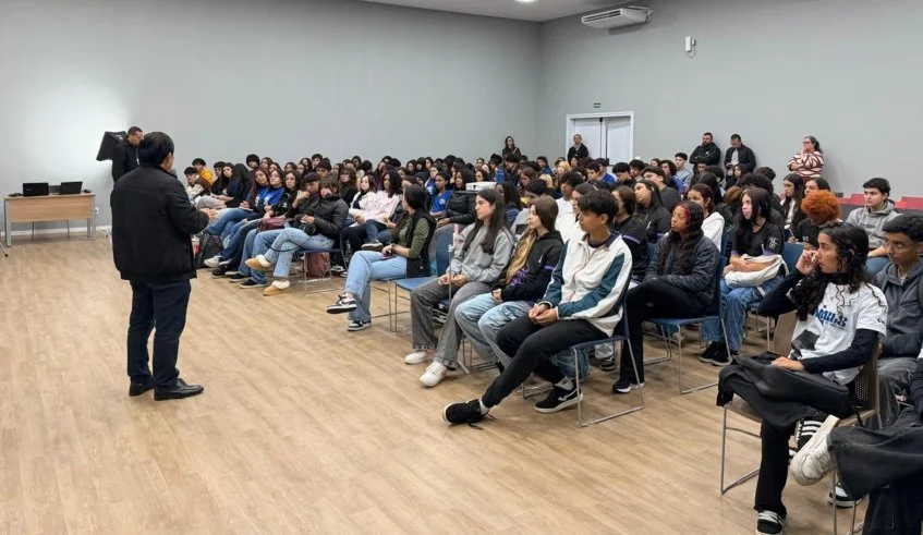 Jovens de Mogi recebem incentivo ao empreendedorismo e mercado de trabalho